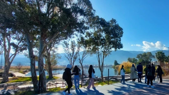 İstanbullu öğrenciler, Kuşadası'nın doğal peyzajına hayran kaldı