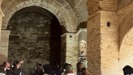 İstanbullu öğrenciler, Kuşadası'nın doğal peyzajına hayran kaldı