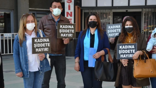 İYİ Partili kadınlardan Emekçi Kadınlar Günü'nde açıklama