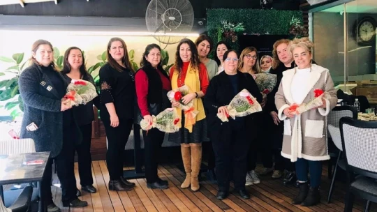İYİ Partili kadınlardan emekçi kadınlara tam destek