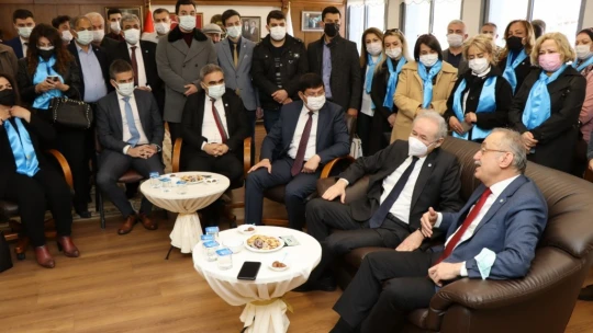 İYİ Partili Tatlıoğlu'ndan Başkan Özcan'a ziyaret