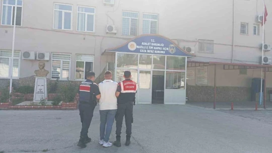 İzmir'den Nazilli'ye uyuşturucu sevkiyatını Jandarma engelledi