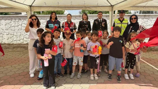Jandarma anlattı, liseli gençler daha yakından tanıdı