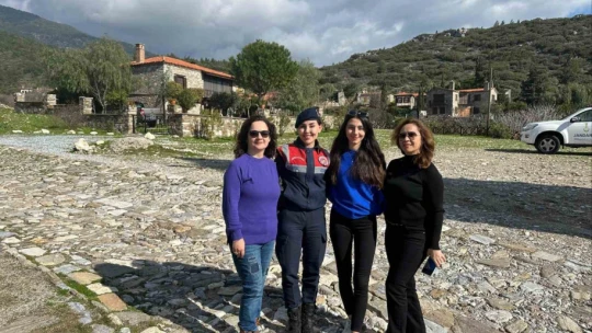 Jandarma'dan Doğanbey'de çevre bilinci çalışması