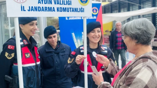 Jandarma ekipleri vatandaşları KADES konusunda bilgilendirdi
