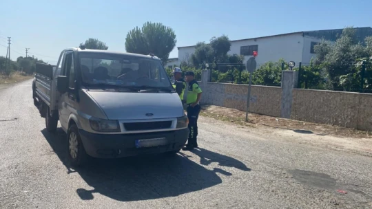 Jandarma ekiplerinden şok trafik uygulaması: 52 sürücüye cezai işlem uygulanı