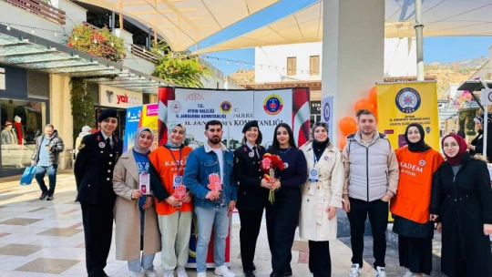 Jandarma, kadına karşı şiddete dikkat çekti