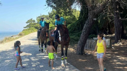 Jandarma Milli Park'ta bilgilendirmede bulundu