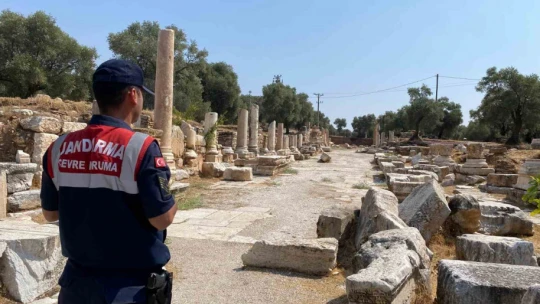 Jandarma Nysa'da ziyaretçileri bilgilendirdi