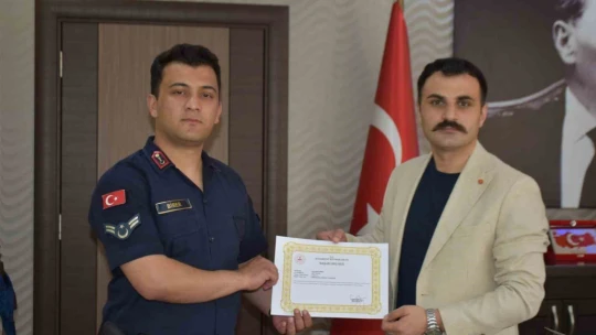 Jandarma personelleri Kaymakam Omurca ile görüştü