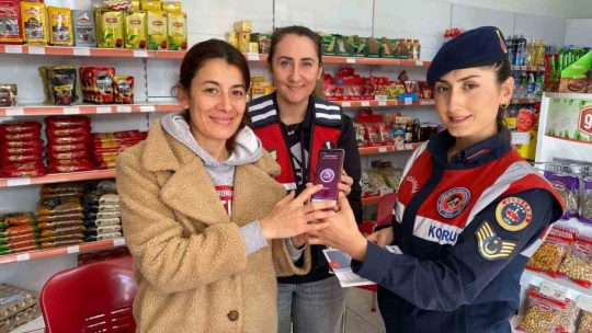 Jandarma, vatandaşları bilgilendirdi