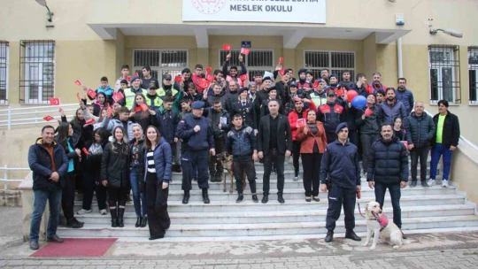 Jandarmanın sirenlerini bu sefer özel çocuklar çaldı