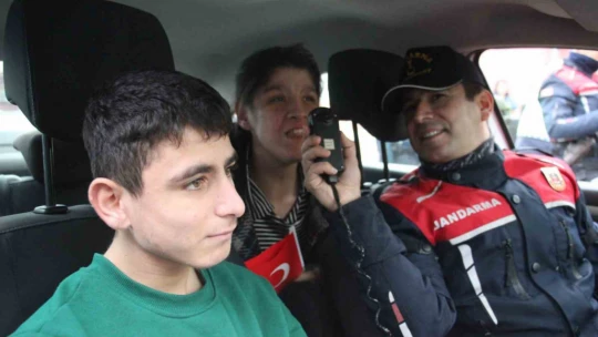 Jandarmanın sirenlerini bu sefer özel çocuklar çaldı