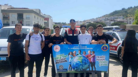 Jandarmanın teknolojisi öğrencilere anlatıldı