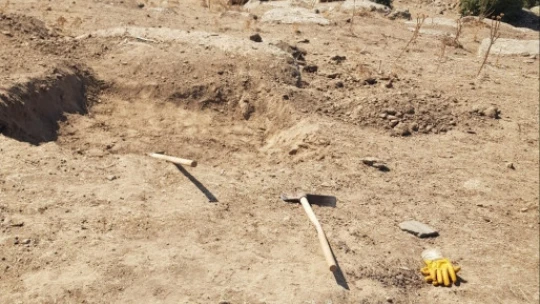 Kaçak kazı yapan 4 şüpheli suçüstü yakalandı