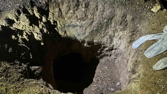 Kaçak kazı yaparken suçüstü yakalandılar