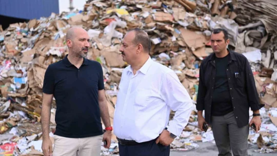 Kağıt fabrikasındaki yangın kontrol altına alındı
