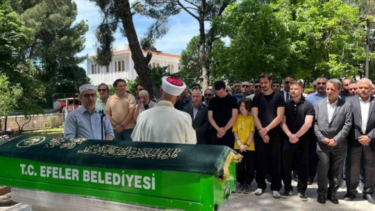 Kalp krizine yenik düşen Özdemir, son yolculuğuna uğurlandı