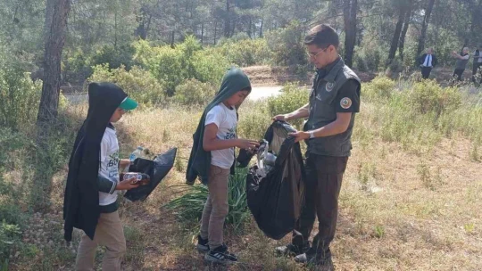 Karacasu'da 'Benim Ormanım Temiz' etkinliğiyle orman yangınlarına dikkat çekildi