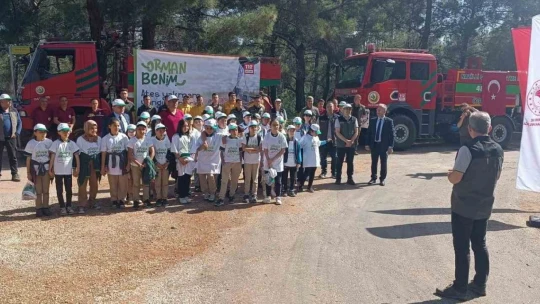 Karacasu'da 'Benim Ormanım Temiz' etkinliğiyle orman yangınlarına dikkat çekildi