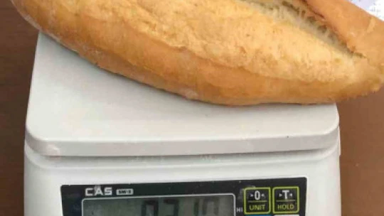 Karacasu'da fırınlara gramaj denetimi yapıldı