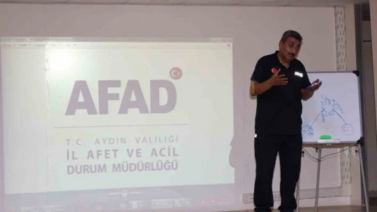 Karacasu'da İlçe Afet Müdahale Planı Eğitimi Toplantısı gerçekleştirildi