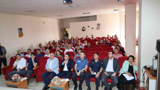 Karacasu'da İlçe Afet Müdahale Planı Eğitimi Toplantısı gerçekleştirildi