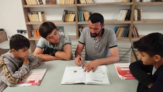 Karacasu'da LGS öğrencilerine etüt desteği