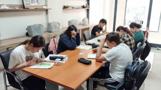 Karacasu'da öğrencilere etüt desteği
