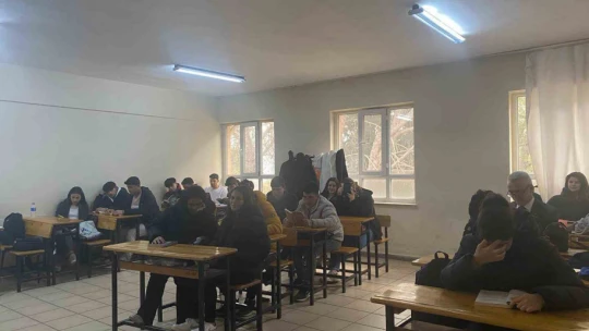 Karacasu'da öğrencilere kitap okuma alışkanlığı kazandırılıyor