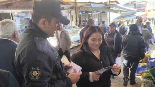 Karacasu'da vatandaşlar dolandırıcılık olaylarına karşı bilgilendirildi