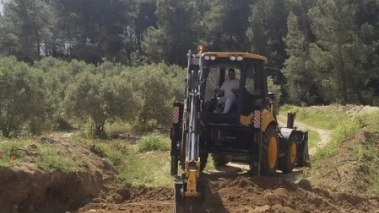 Karacasu'da yağmur suyu tahliye hattı güçleniyor
