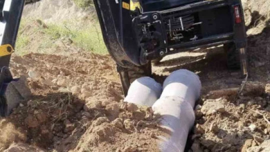 Karacasu'da yağmur suyu tahliye hattı güçleniyor