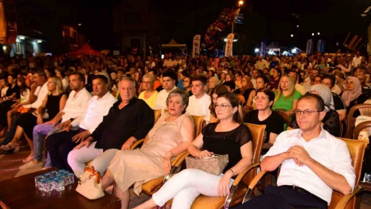 Karacasu Festivali'nde 'Ayna' coşkusu