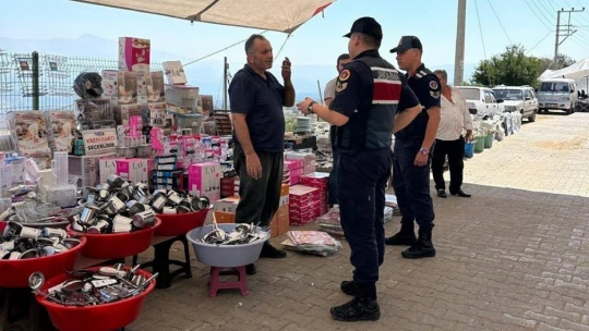 Karacasu jandarması vatandaşları sahte para ve dolandırıcılığa karşı bilgilendirdi