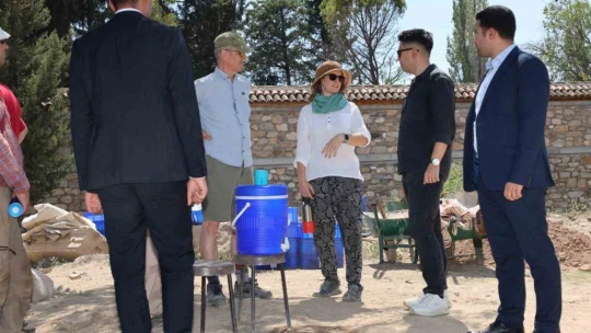 Karacasu Kaymakamı Gündoğdu, Afrodisias'ta incelemelerde bulundu