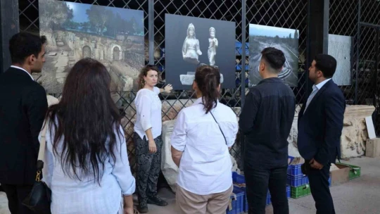 Karacasu Kaymakamı Gündoğdu, Afrodisias'ta incelemelerde bulundu