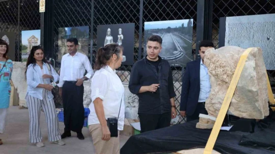 Karacasu Kaymakamı Gündoğdu, Afrodisias'ta incelemelerde bulundu