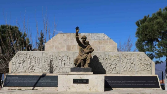 Karatepe Şehitleri dualarla anıldı