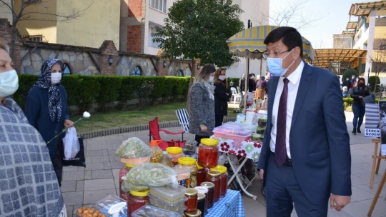 Katledilen kadınlar resimler ve dualarla anıldı
