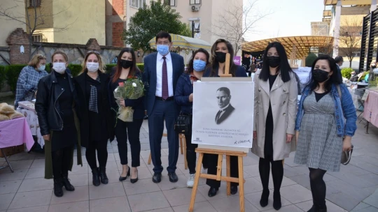 Katledilen kadınlar resimler ve dualarla anıldı