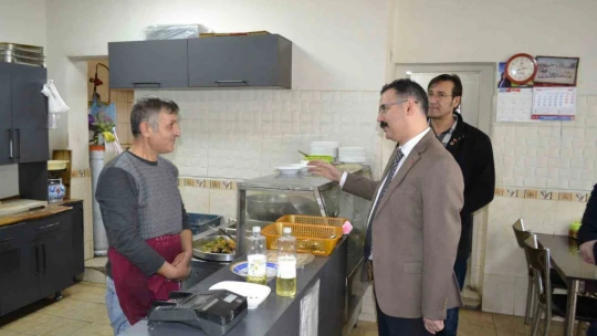 Kaymakam Ali Ekber Ateş, Atça esnafıyla buluştu