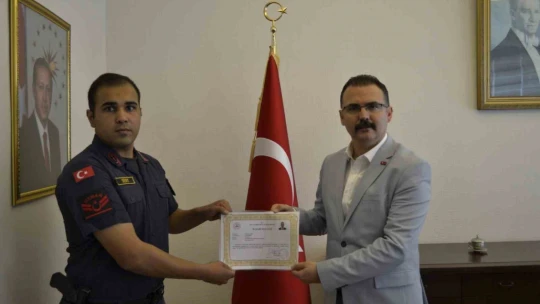 Kaymakam Ateş'ten jandarma personeline hizmet teşekkürü