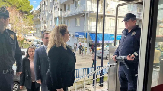Kaymakam Doğru, emniyet ve jandarma ekipleri ile bir araya geldi