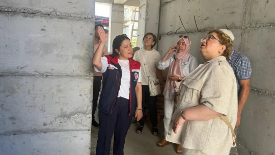 Kaymakam Doğru, kurum binası inşaatında incelemelerde bulundu