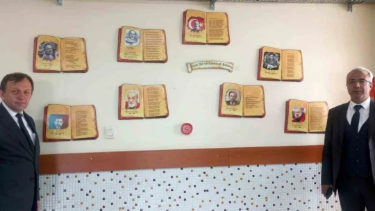 Kaymakam Gündoğdu'dan kitap bağışı