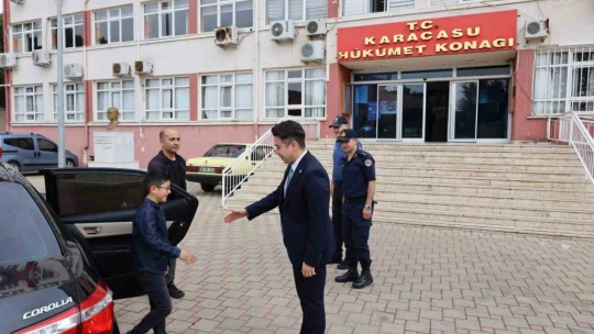 Kaymakam Gündoğdu koltuğunu Karabacaklı'ya devretti