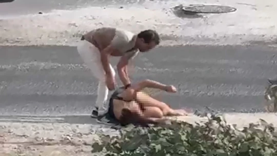 Kaza numarasını kimse yutmayınca genç kadın ayağa kalktı