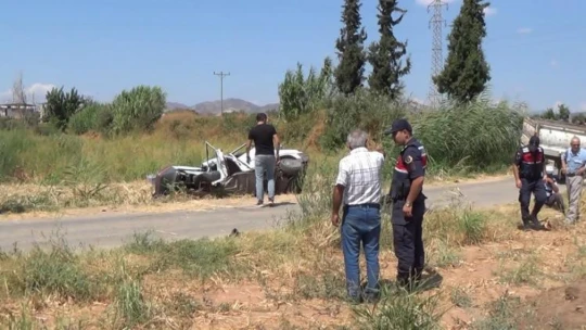 Kazada hayatını kaybeden annesinin yemenisini koklayıp gözyaşlarına boğuldu