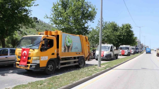 Kazada hayatını kaybeden belediye işçisi toprağa verildi